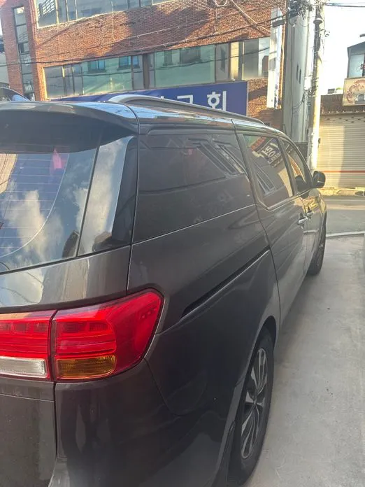 Kia Canival