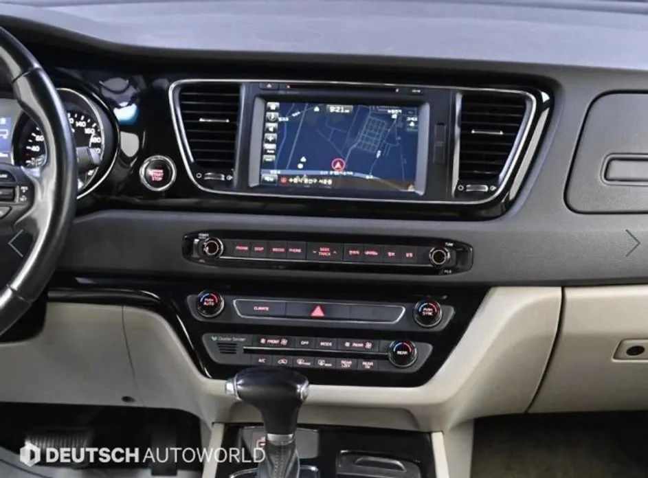 Kia Canival