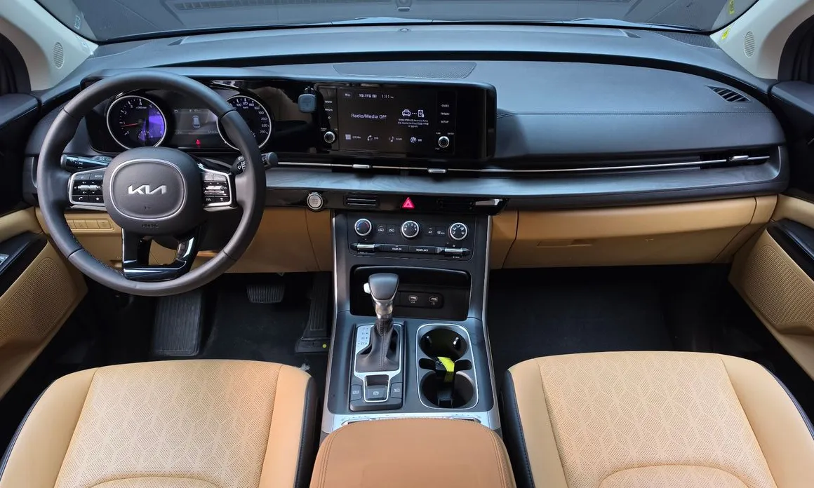Kia Canival