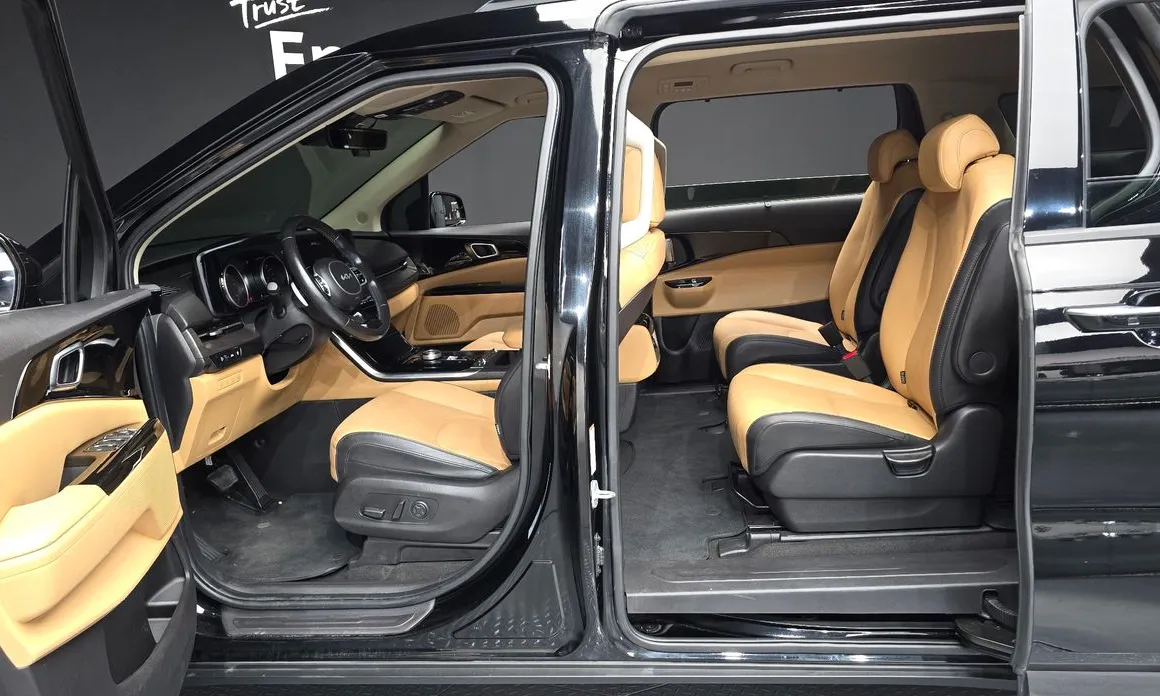 Kia Canival