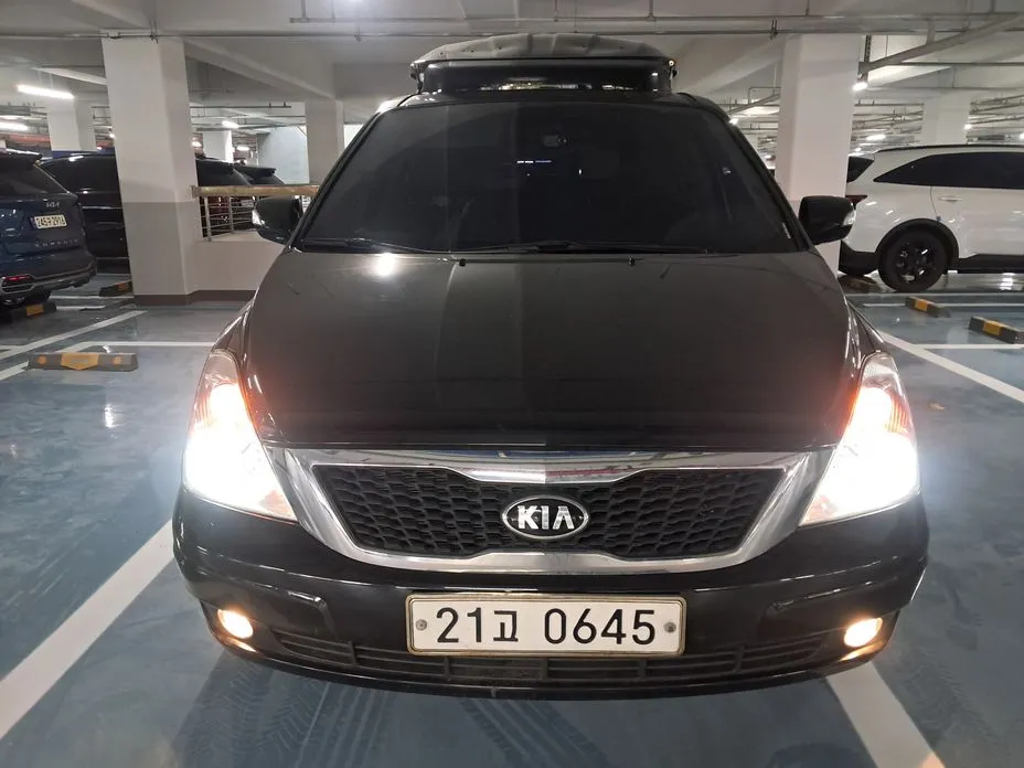 Kia Canival