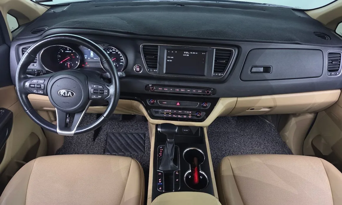 Kia Canival