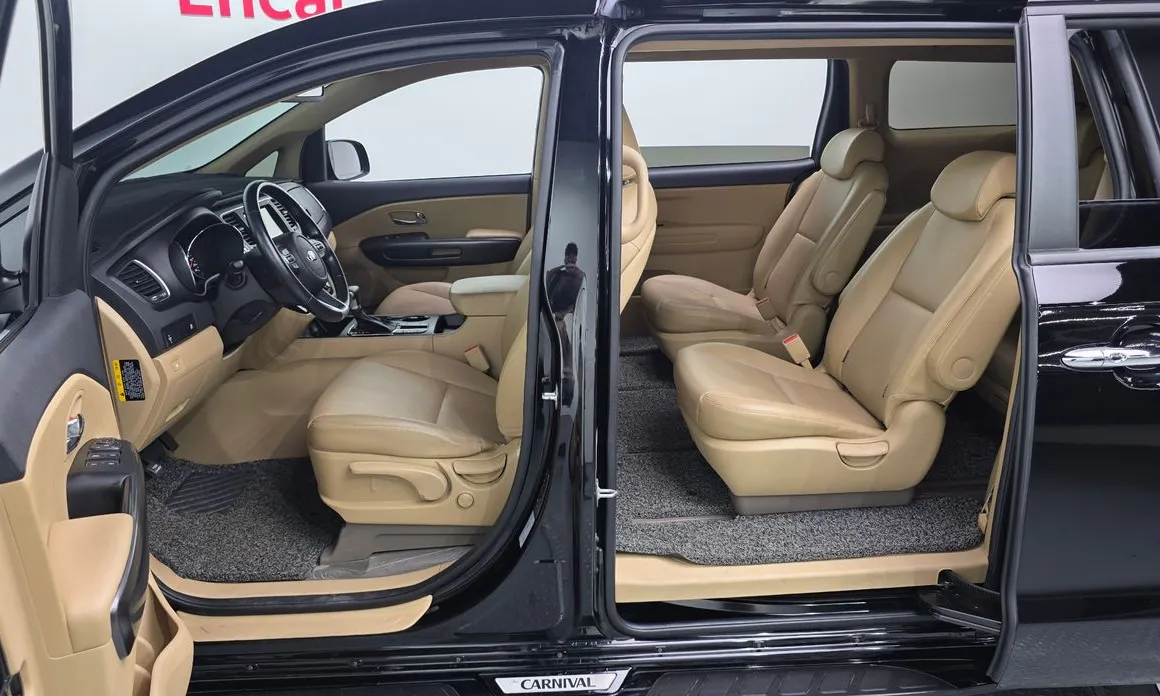 Kia Canival