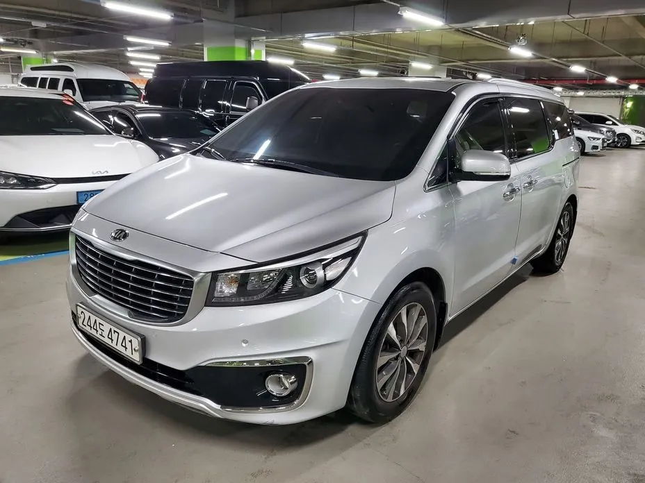 Kia Canival