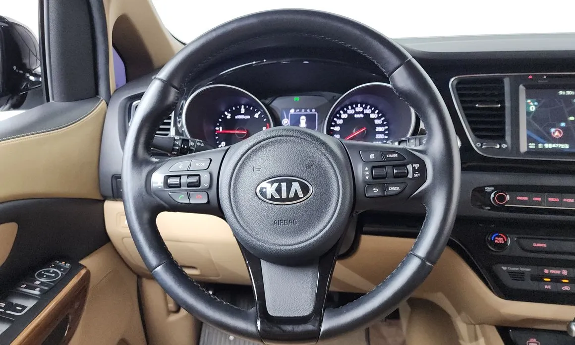 Kia Canival