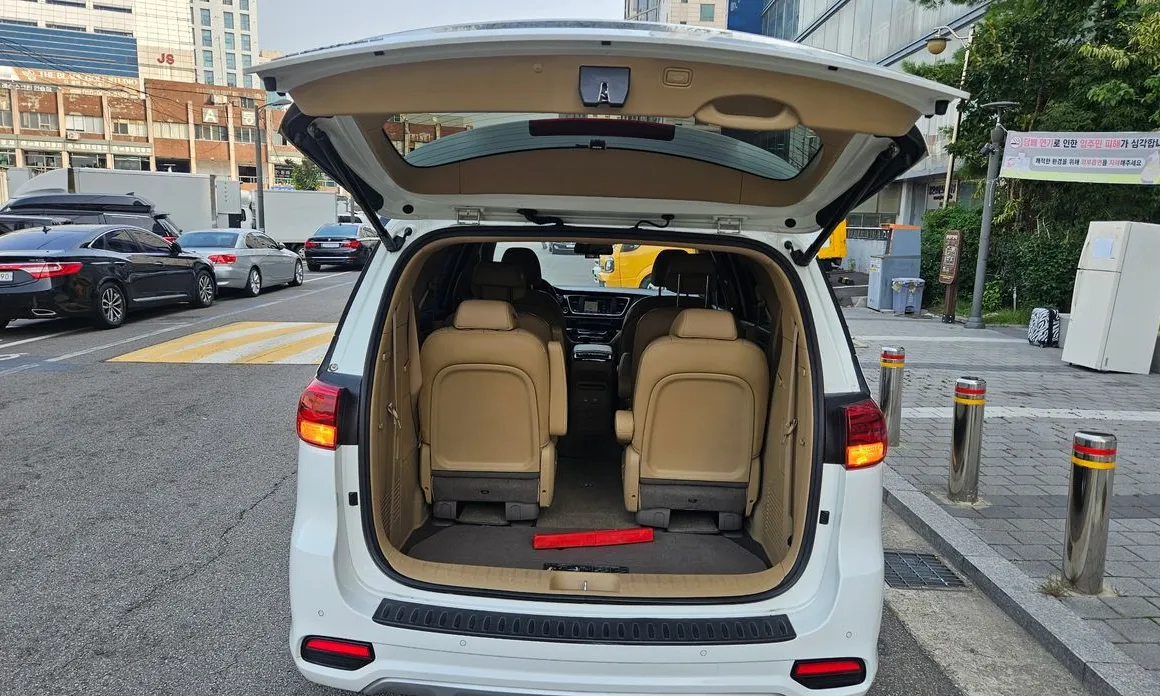 Kia Canival