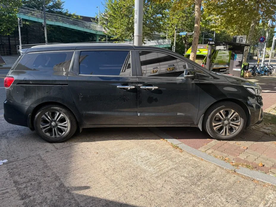 Kia Canival
