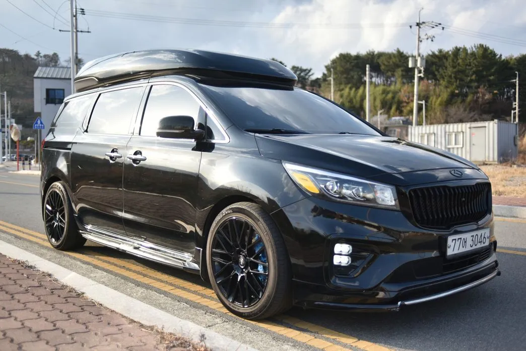 Kia Canival