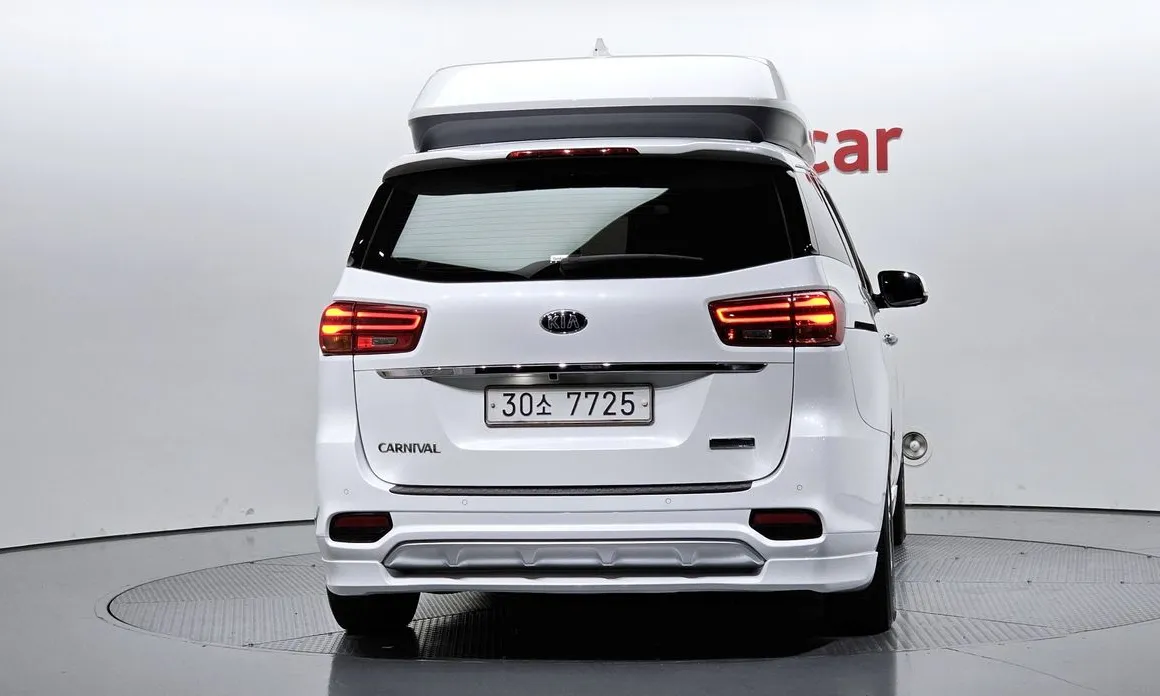 Kia Canival