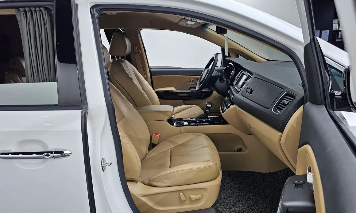 Kia Canival