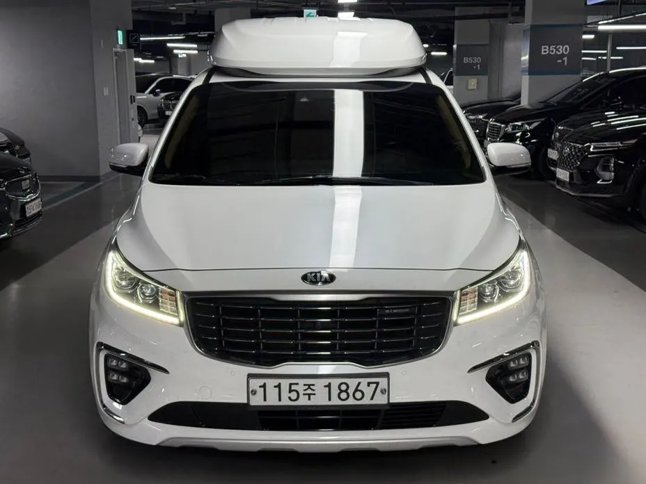 Kia Canival
