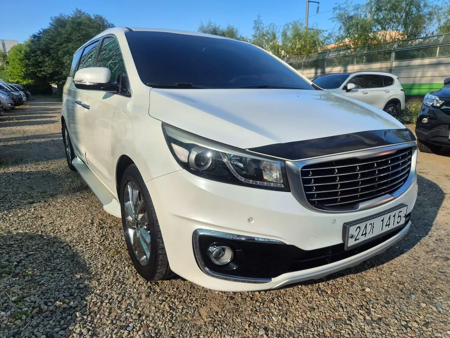 Kia Canival