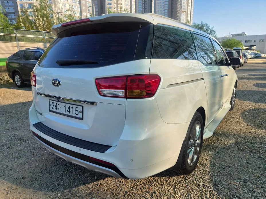 Kia Canival