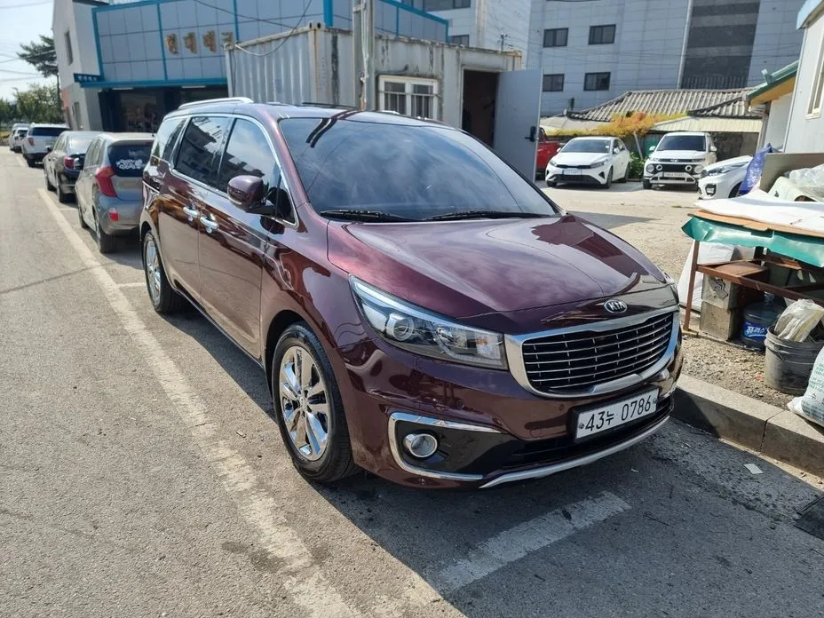 Kia Canival