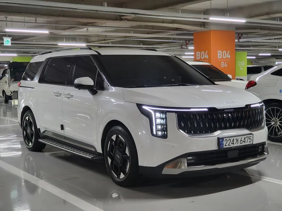 Kia Canival