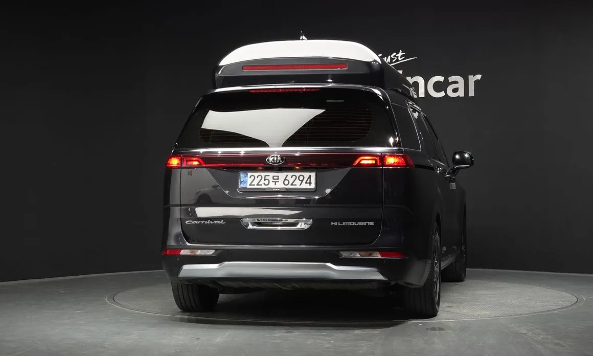 Kia Canival