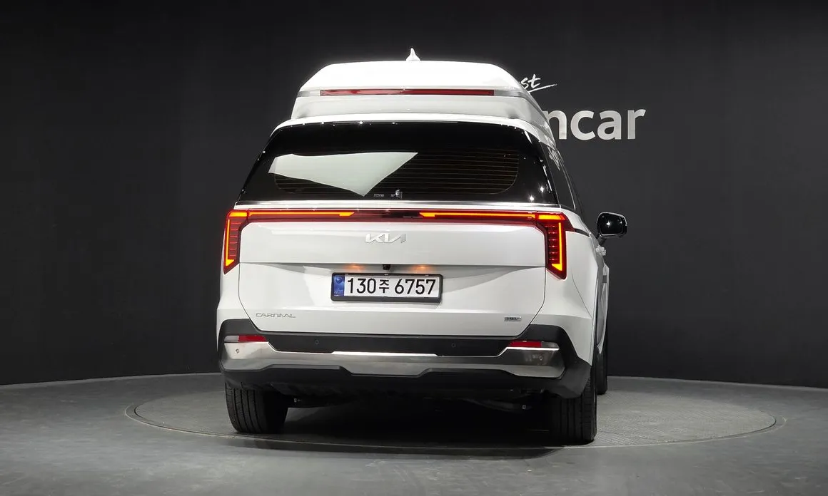 Kia Canival