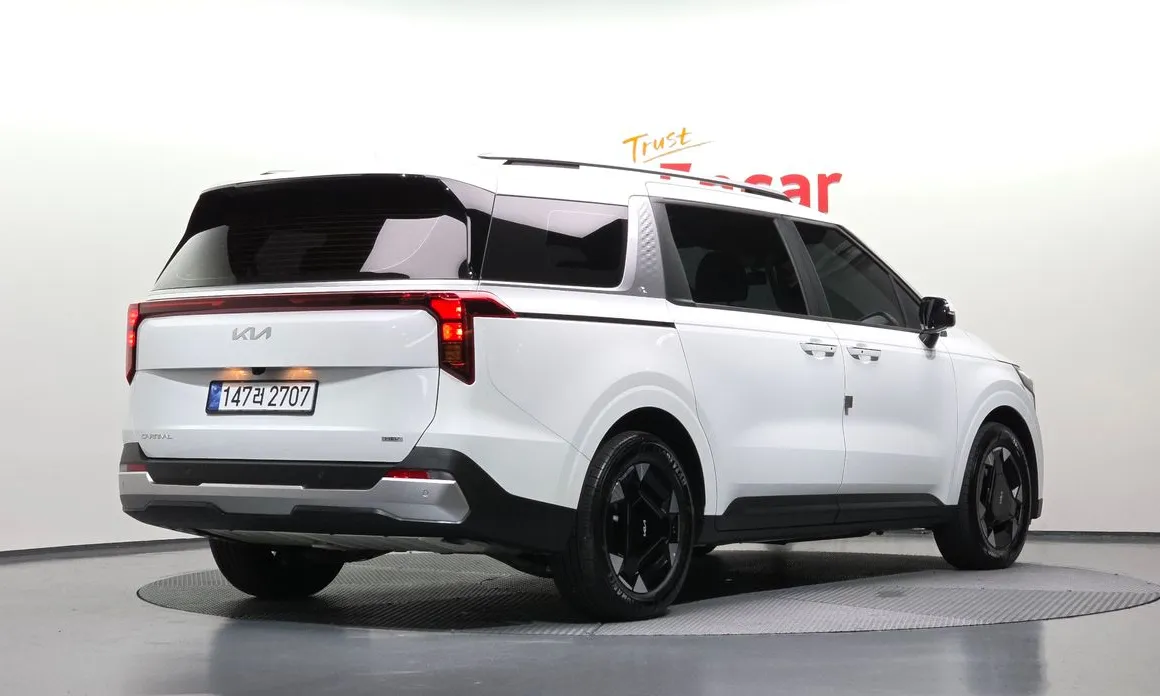 Kia Canival