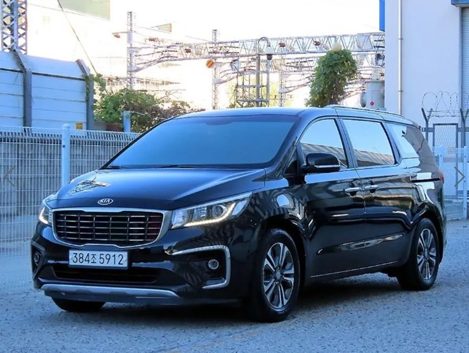Kia Canival