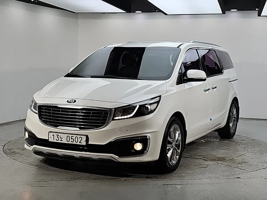 Kia Canival