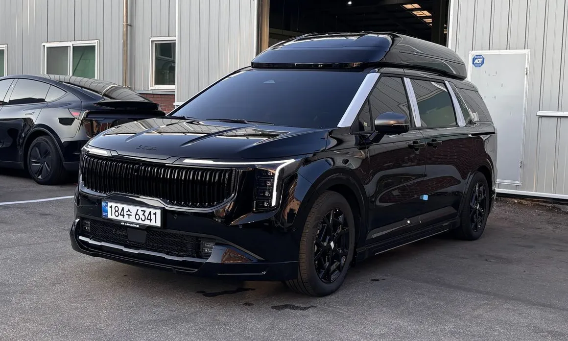 Kia Canival