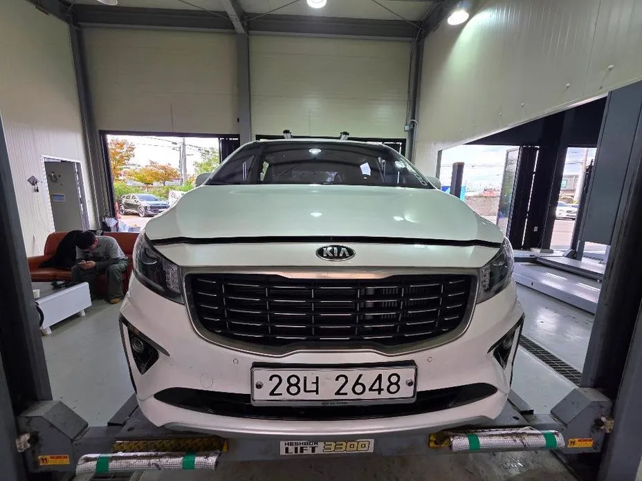 Kia Canival