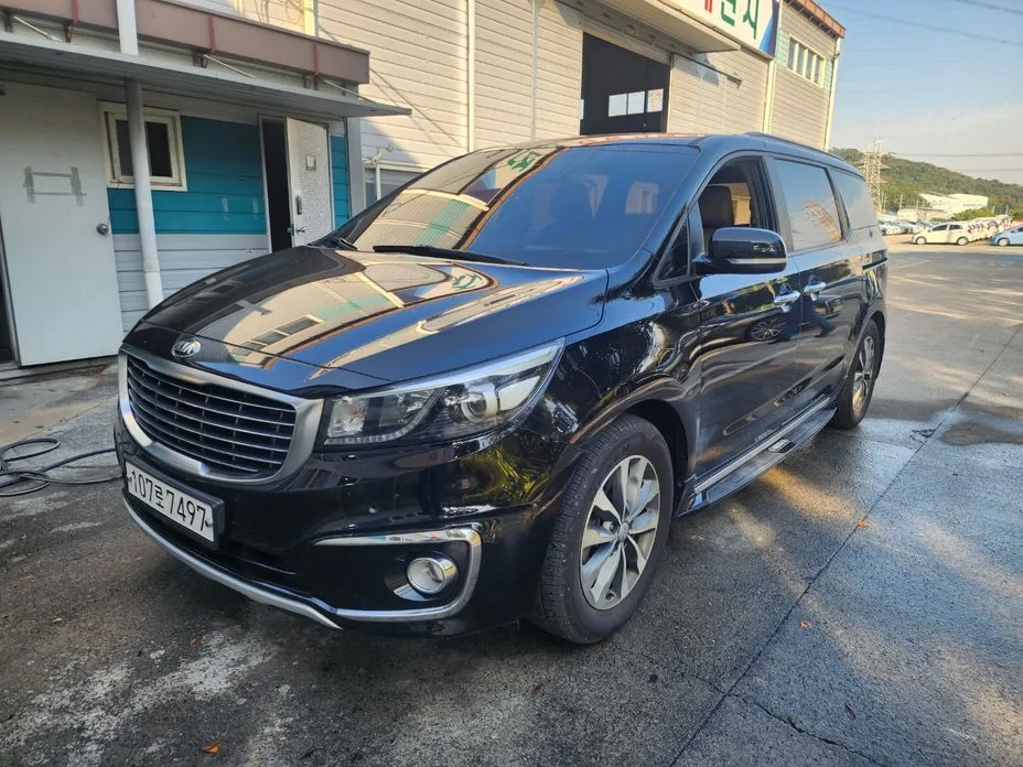 Kia Canival
