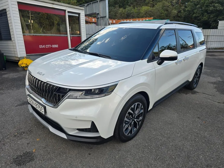 Kia Canival