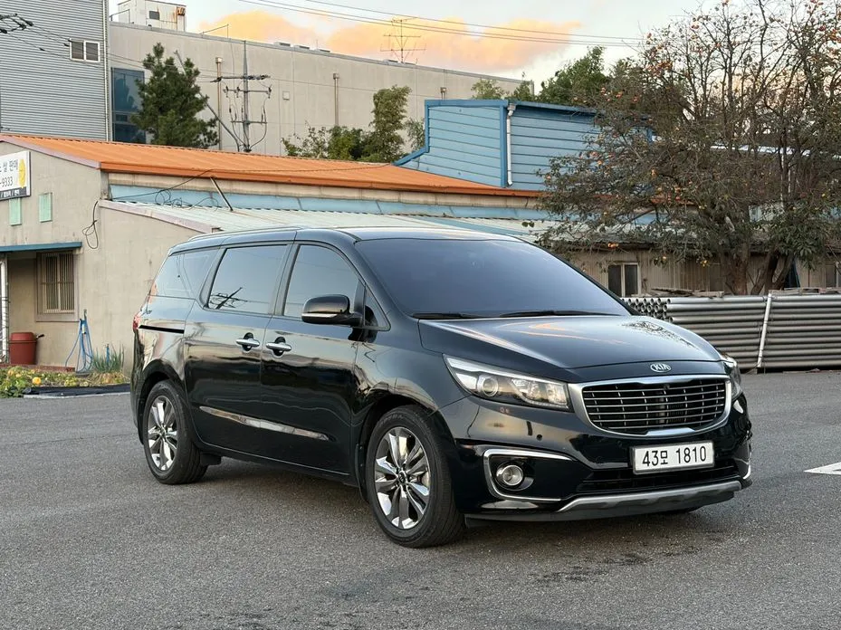 Kia Canival