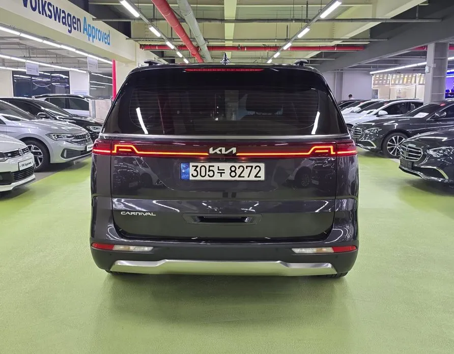 Kia Canival