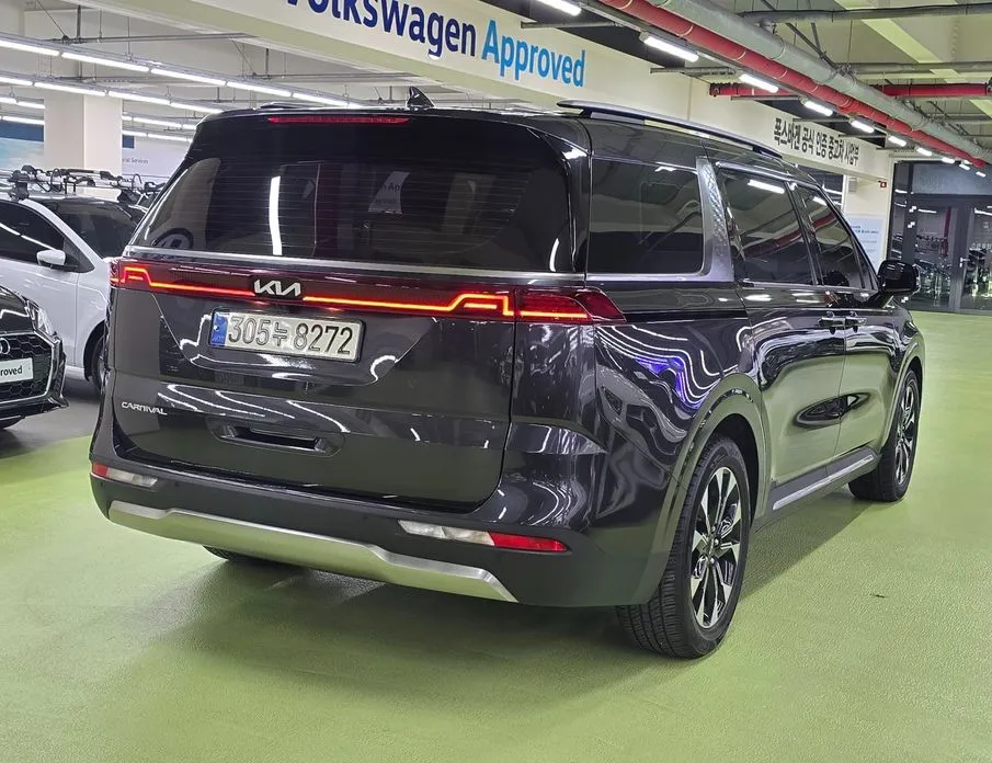 Kia Canival