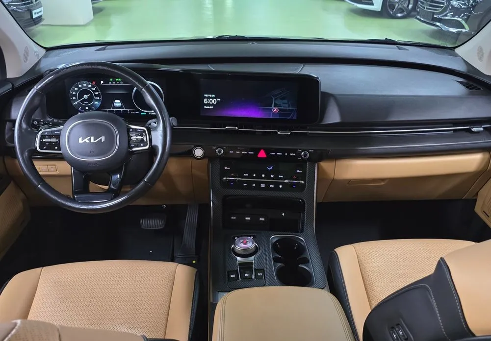 Kia Canival