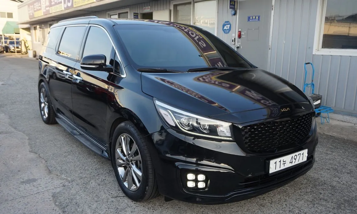 Kia Canival