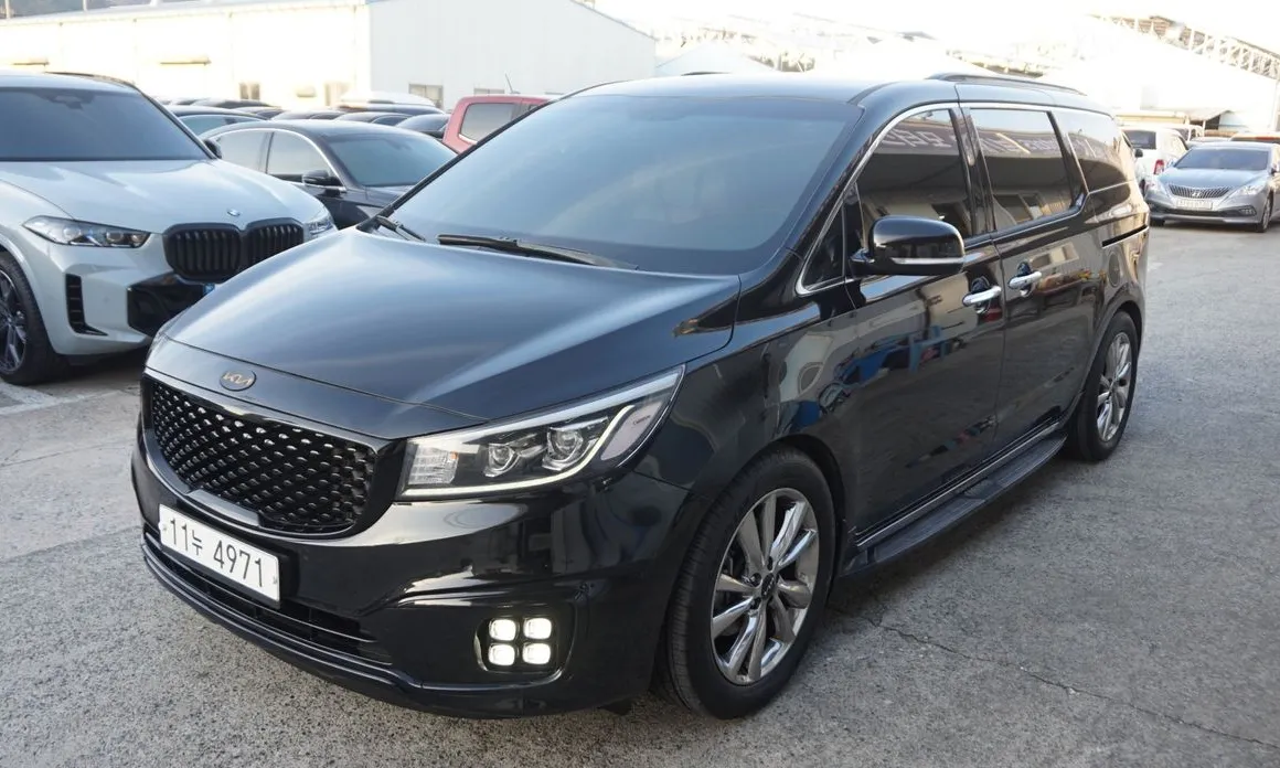 Kia Canival