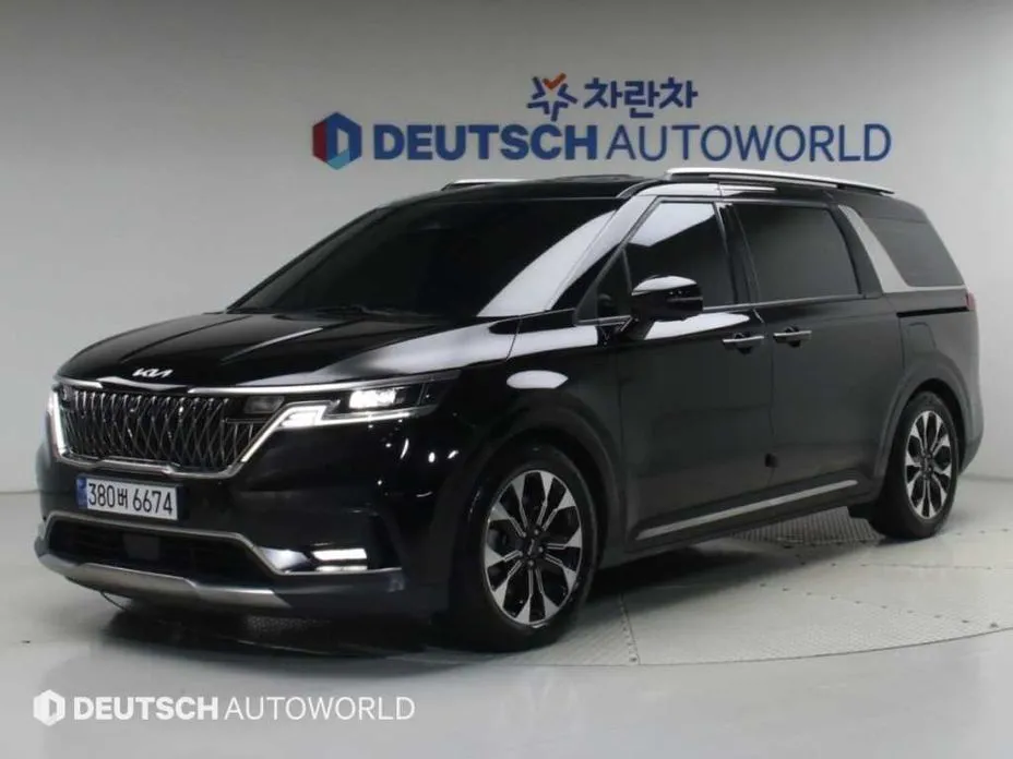Kia Canival