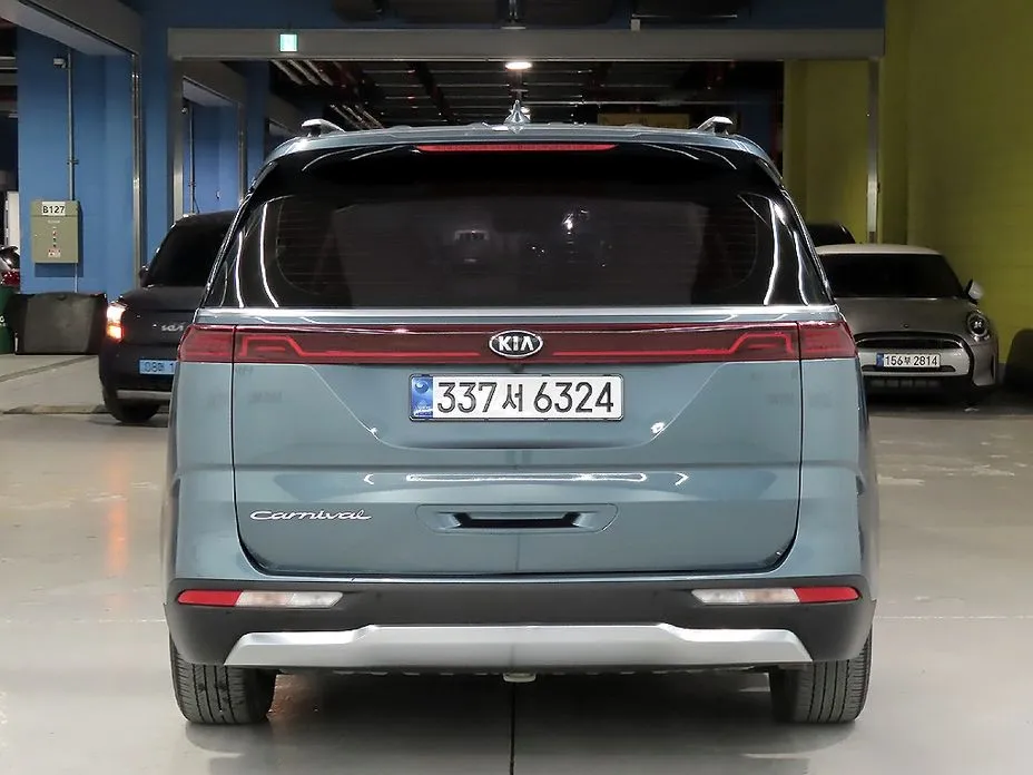 Kia Canival