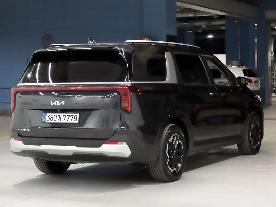Kia Canival
