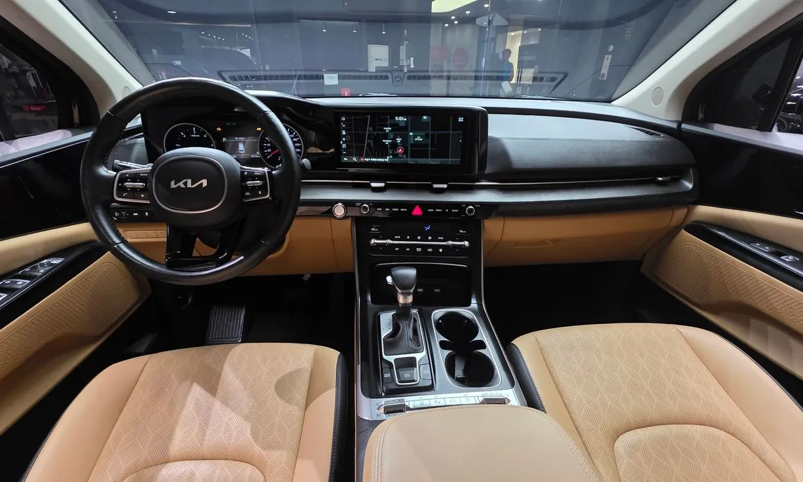 Kia Canival
