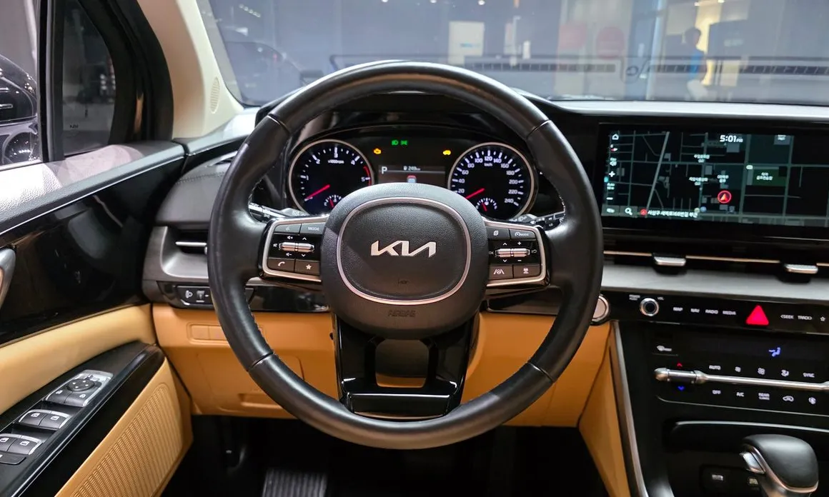 Kia Canival