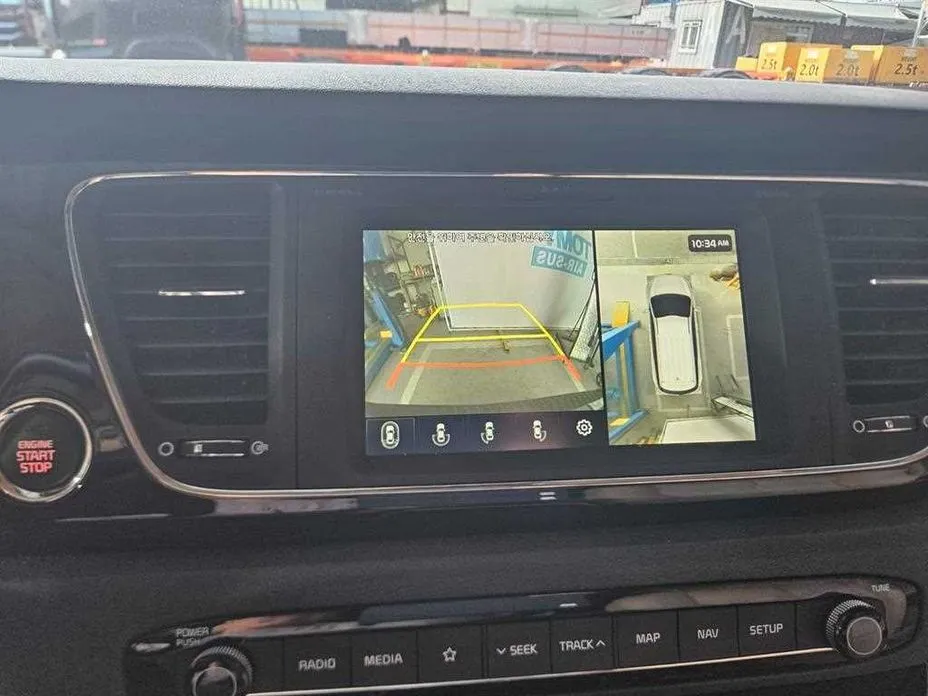 Kia Canival