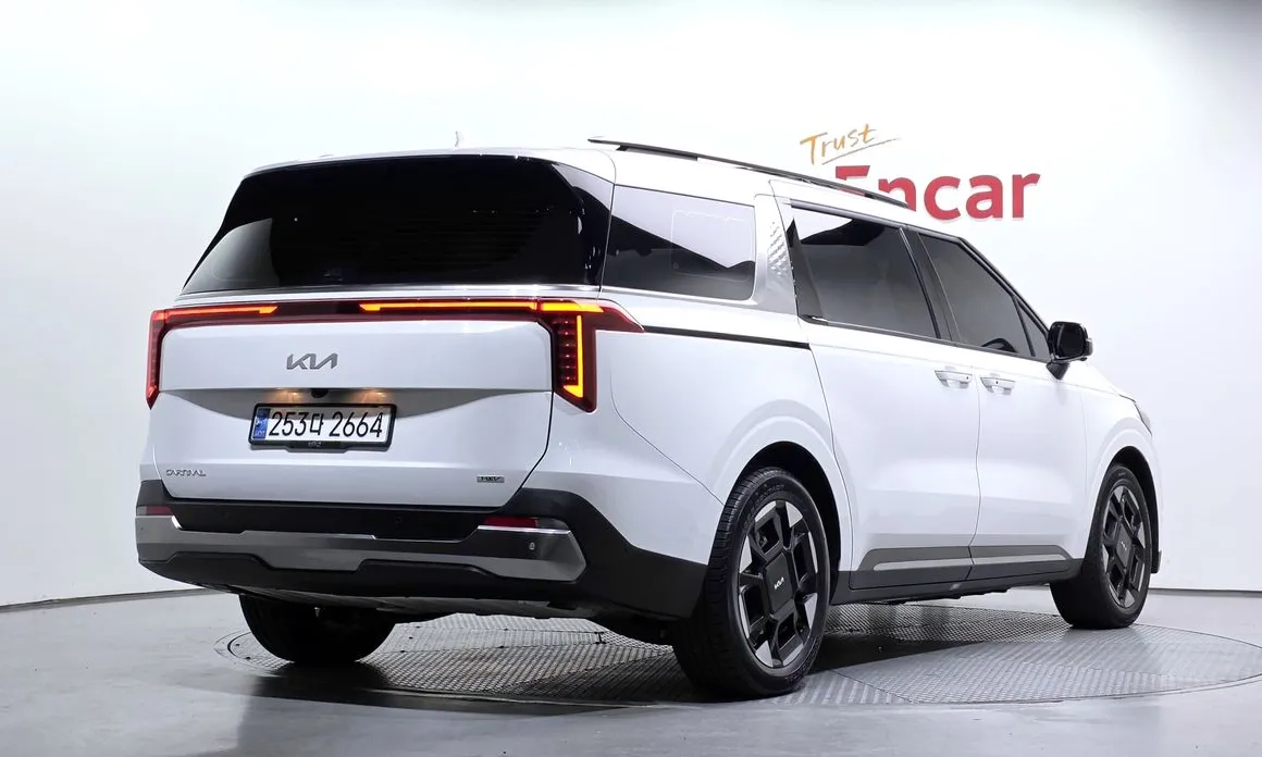 Kia Canival