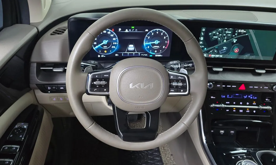 Kia Canival