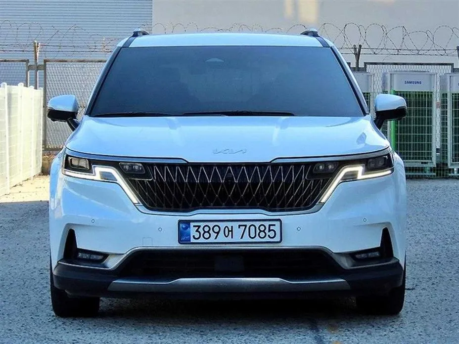 Kia Canival