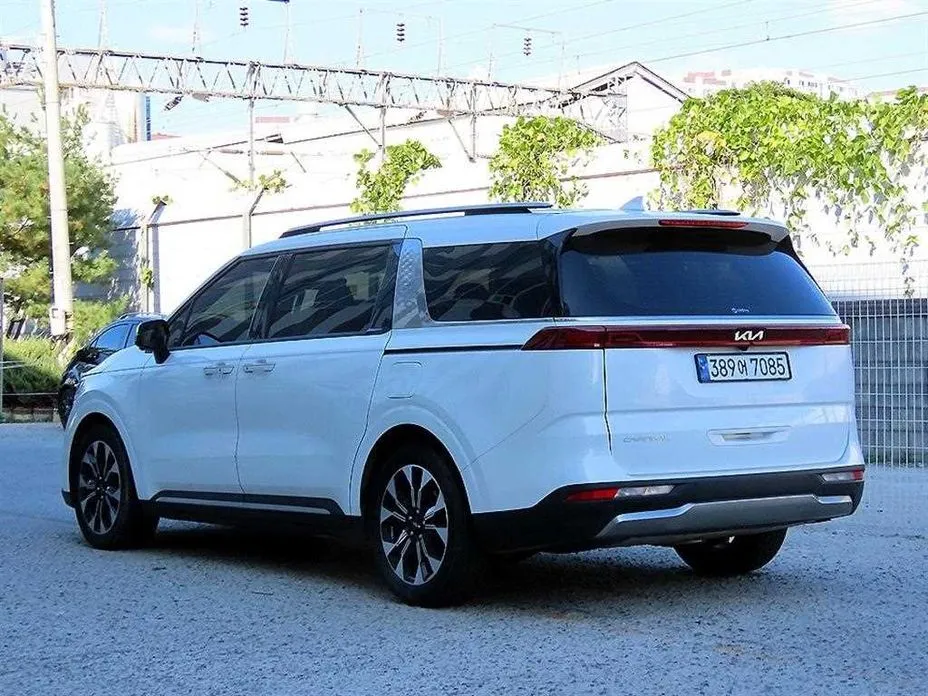 Kia Canival