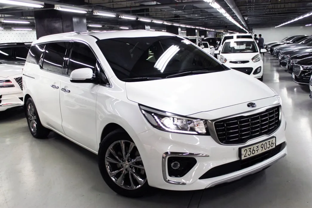 Kia Canival
