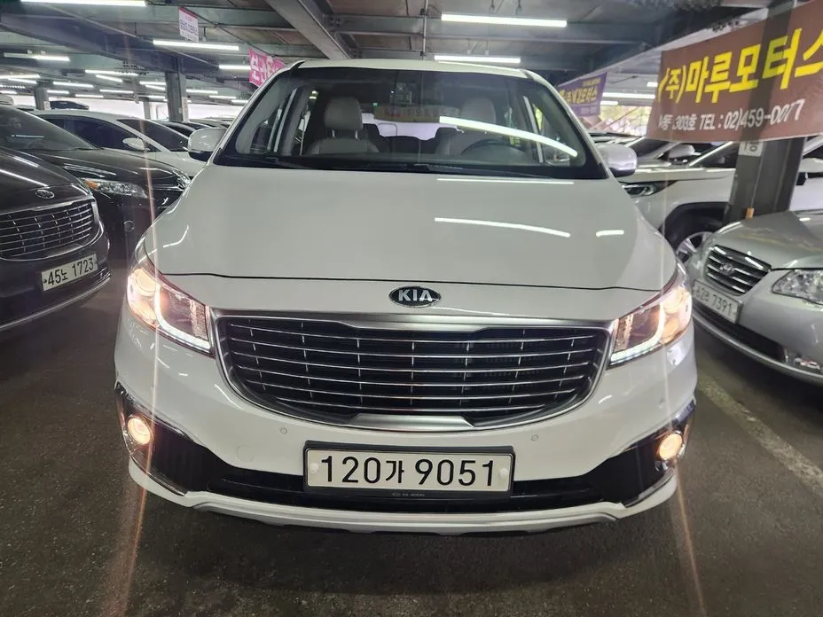 Kia Canival