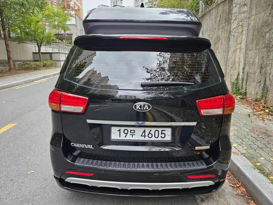 Kia Canival