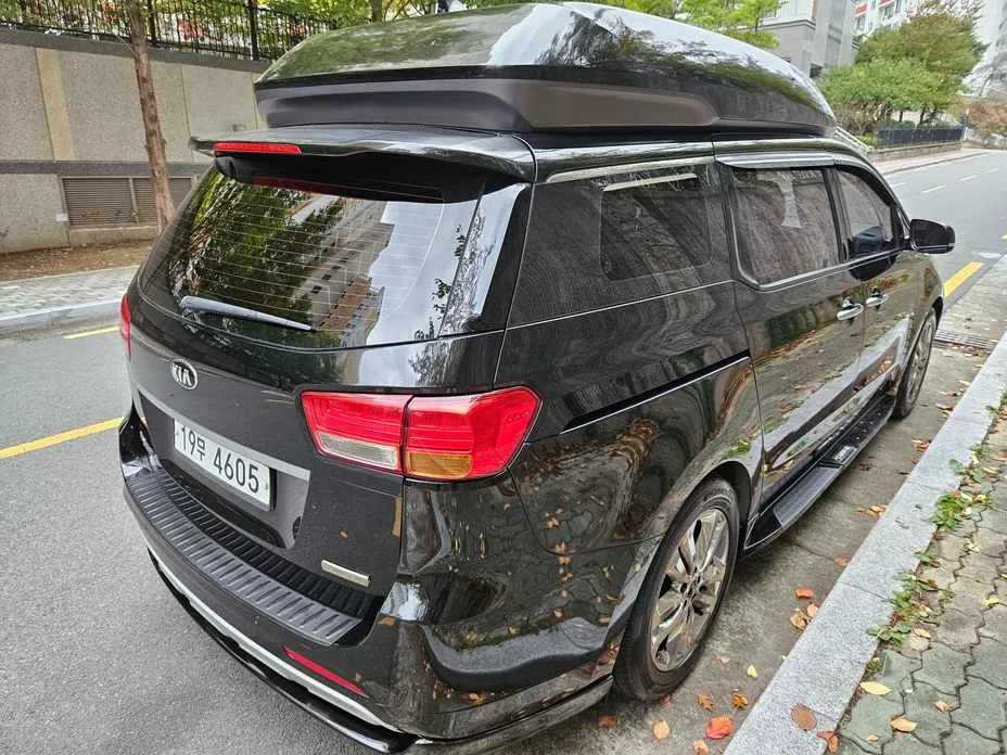 Kia Canival