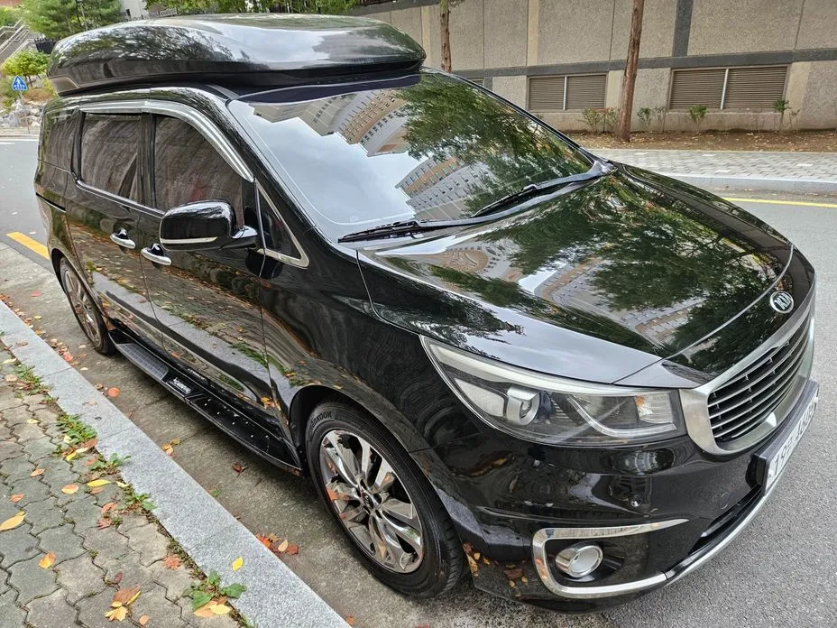 Kia Canival