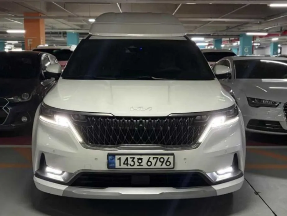 Kia Canival